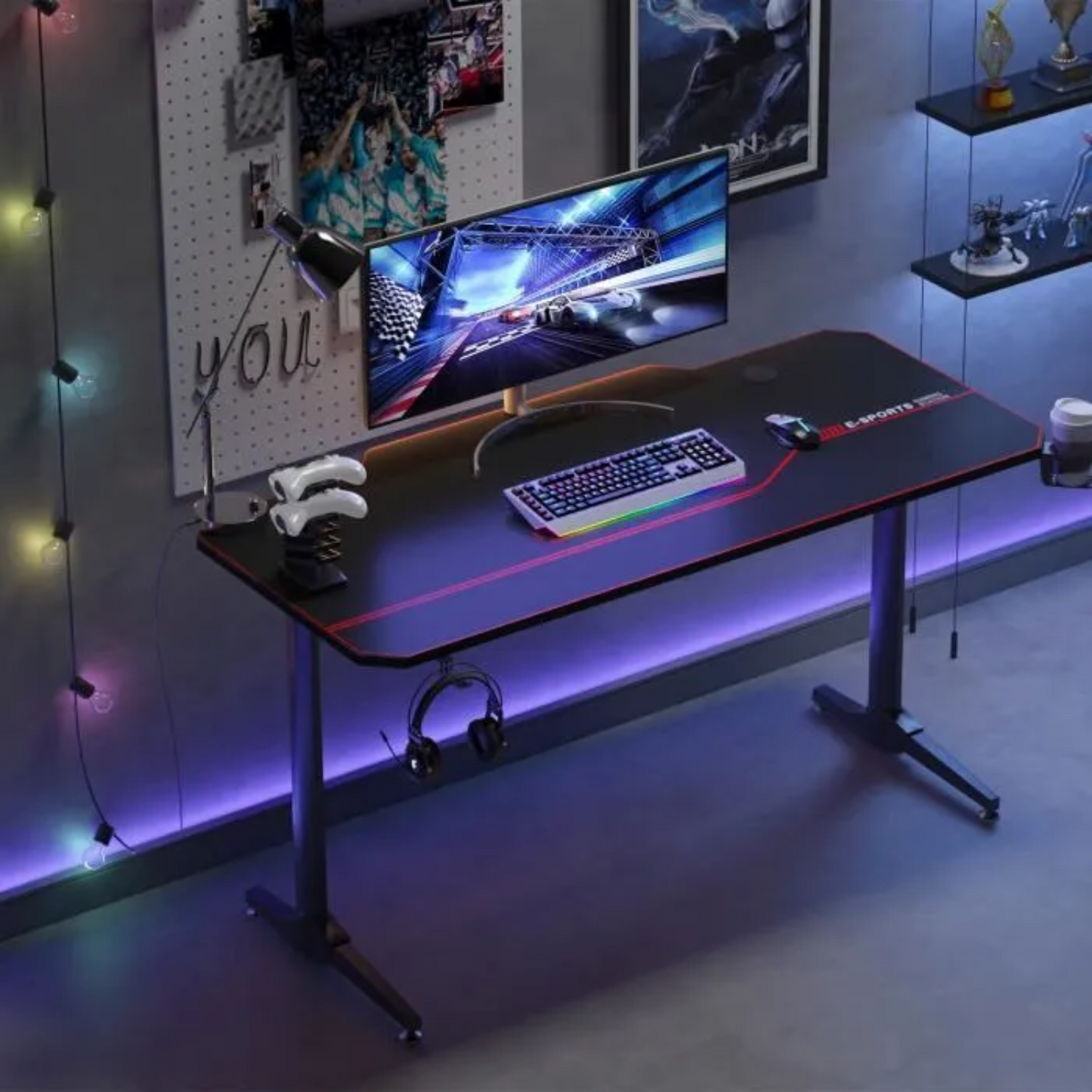 Bureau Gamer SogesHome 140x65x75 CM avec Tapis de Souris Complet & Gaming Rack/Chargeur à USB – Noir